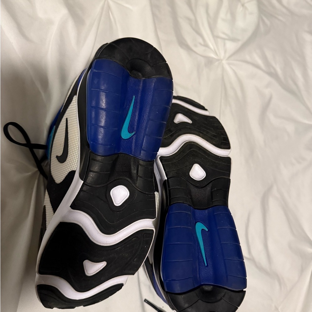 Nike Air Max 200 Womens Sneakers White Black Royal Blue AT5627-103 Size 6.5 - Picture 2 of 3